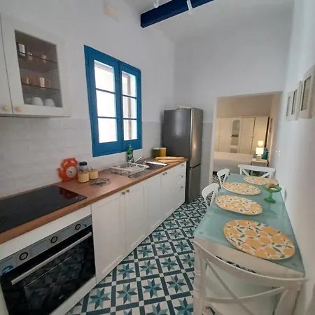 Sea-side Maisonette Appartement